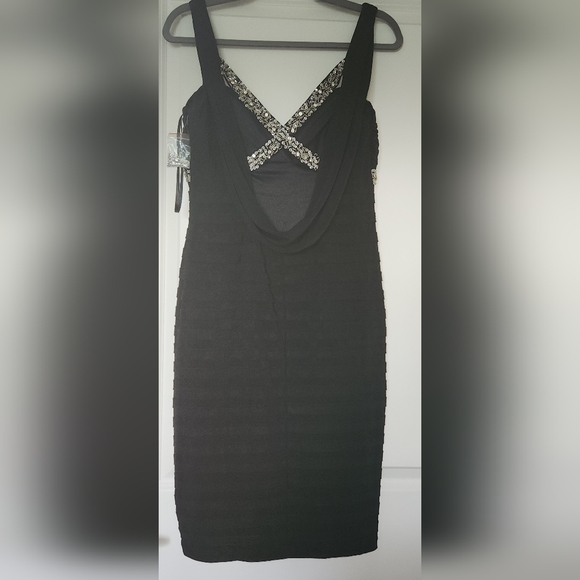 Betsy & Adam Black Cocktail Dress - Size 12 - Picture 3 of 5